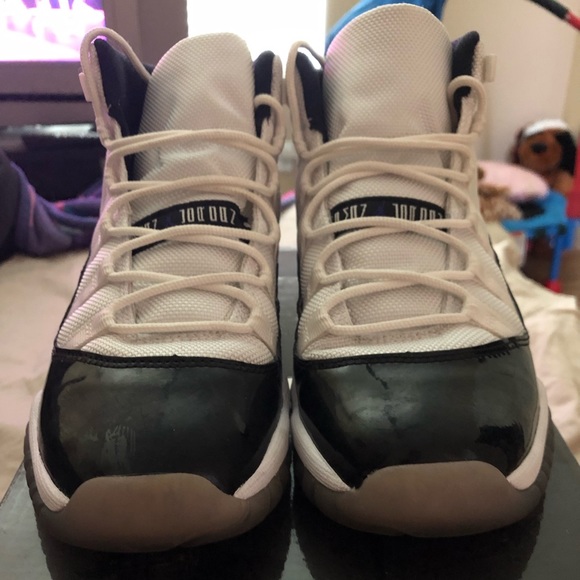 2011 Jordan 11 Concord GS 5Y - Picture 1 of 6